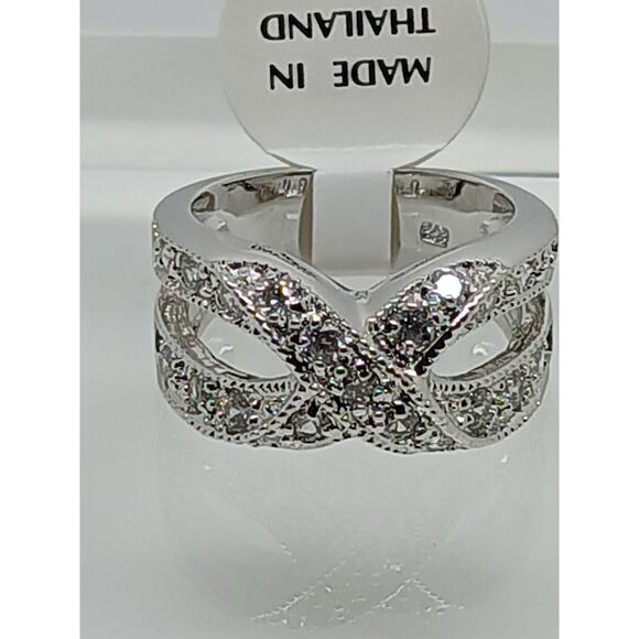 Elegant Vintage Jewelry Sterling Silver Cross-Over Simulated Diamond Ring Size 5 - Picture 2 of 12